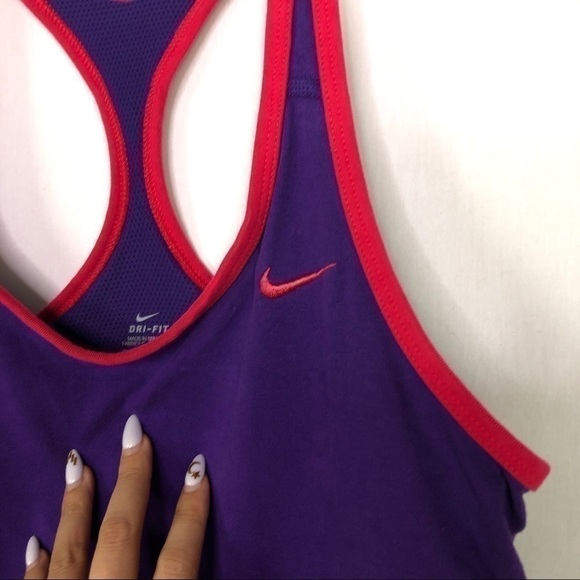 Nike Dri-Fit Racerback Tanktop Built-In Sports Bra - Picture 2 of 8